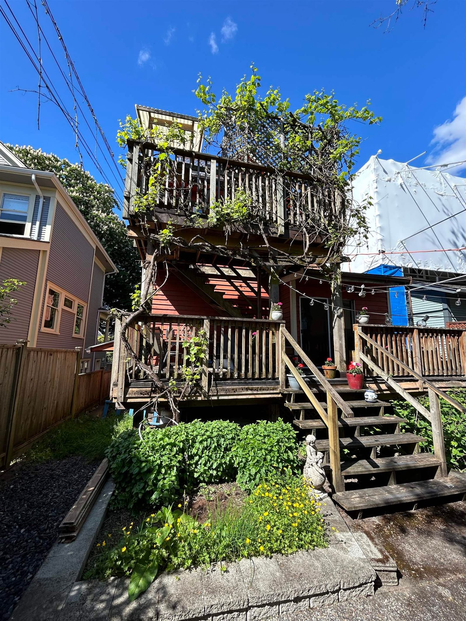 Listing Image 6