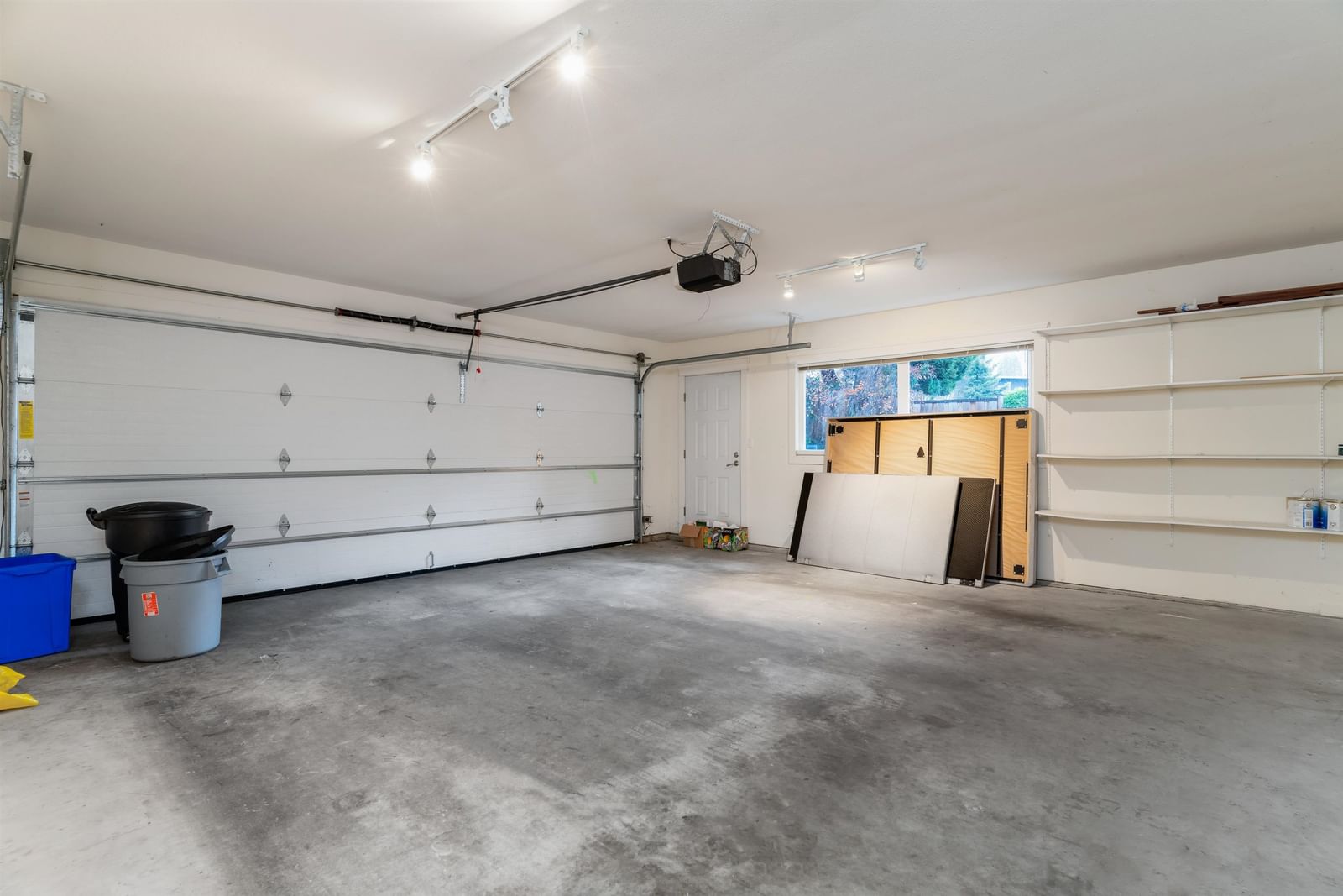 Listing Image 39