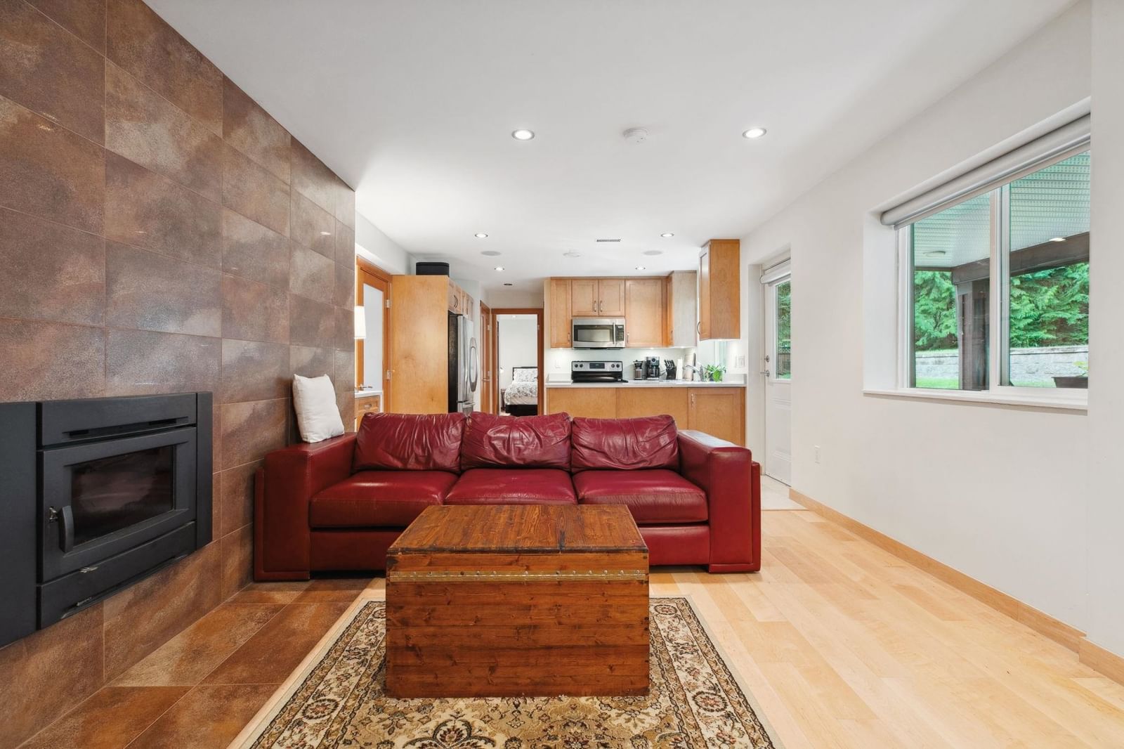 Listing Image 22