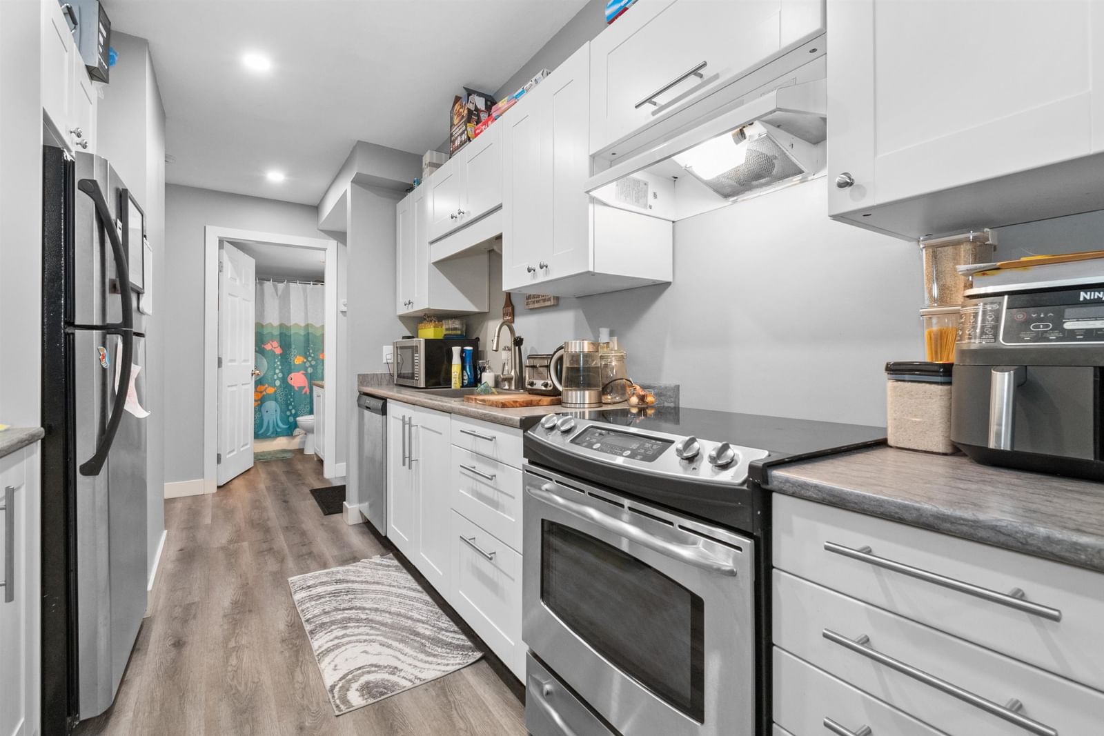 Listing Image 13