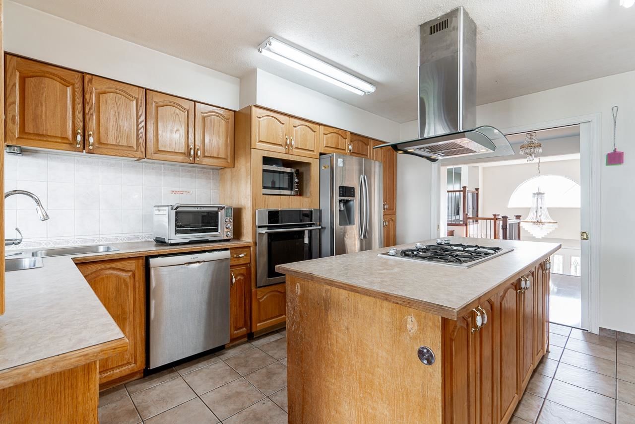 Listing Image 12