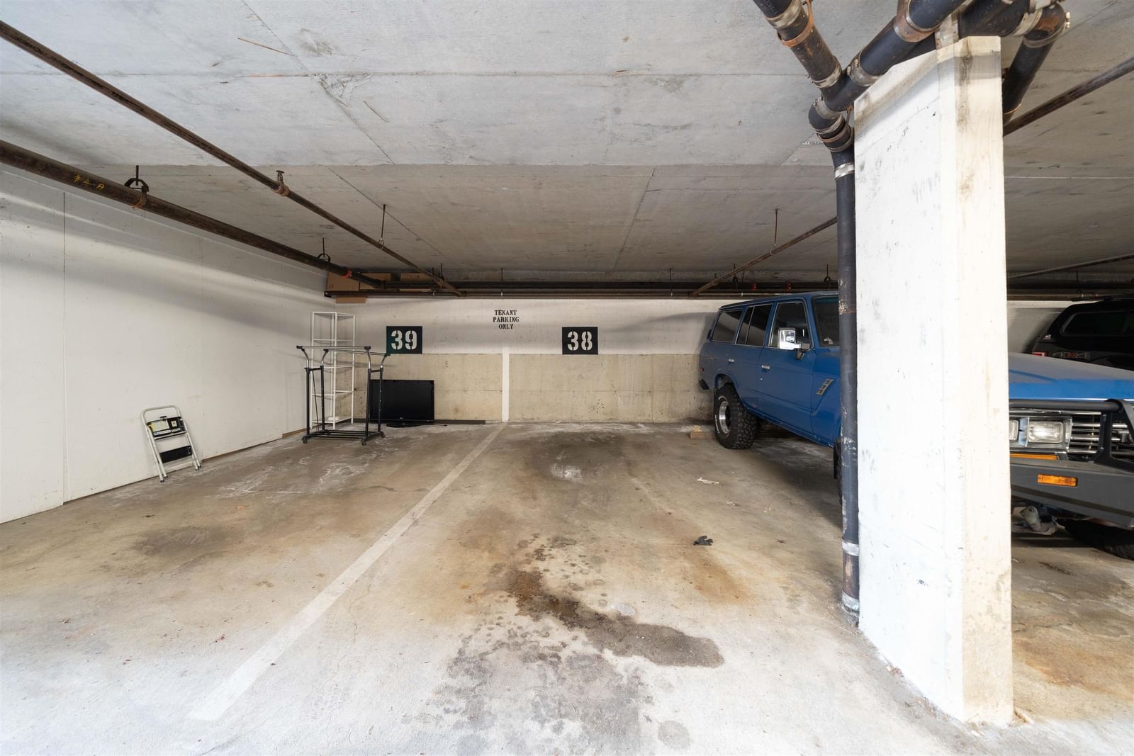 Listing Image 31