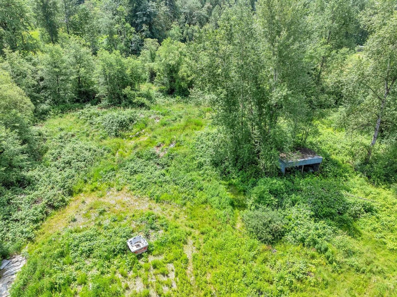 Listing Image 6
