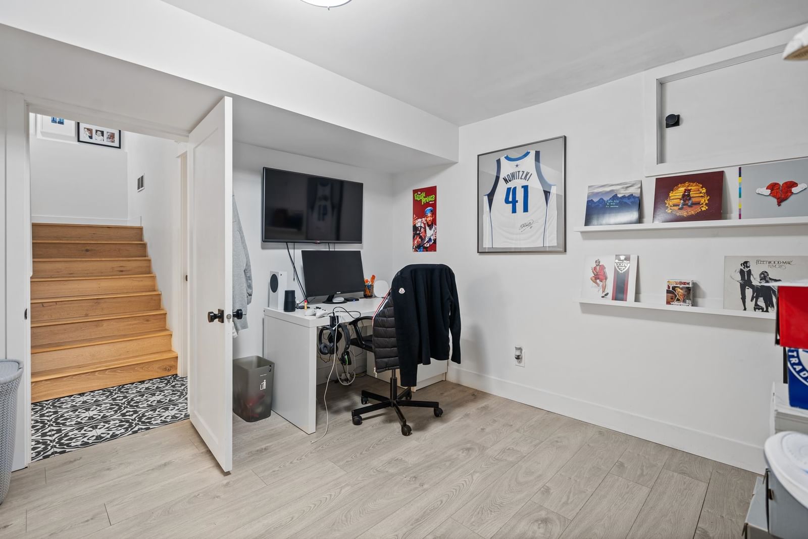 Listing Image 31
