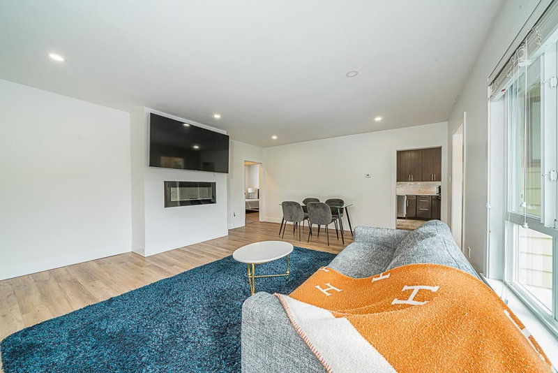 1033 Jefferson Avenue, West Vancouver, V7T 2A6 | Image 2