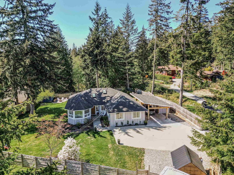 545 King Road, Gibsons, British Columbia (MLS R2921743)