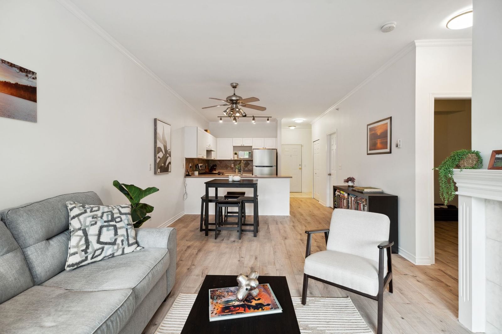 Listing Image 18