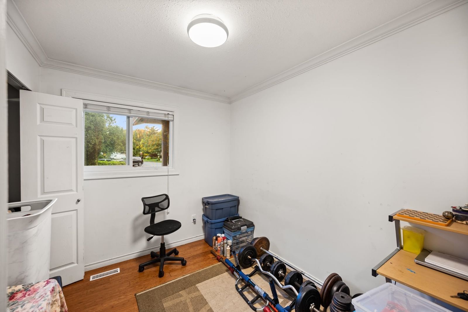 Listing Image 25