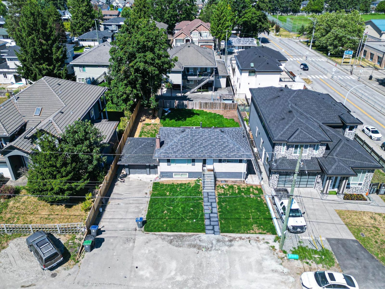 Listing Image 1