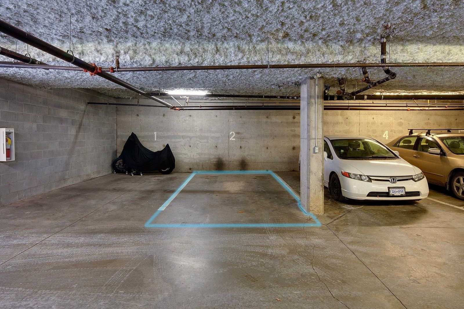 Listing Image 22
