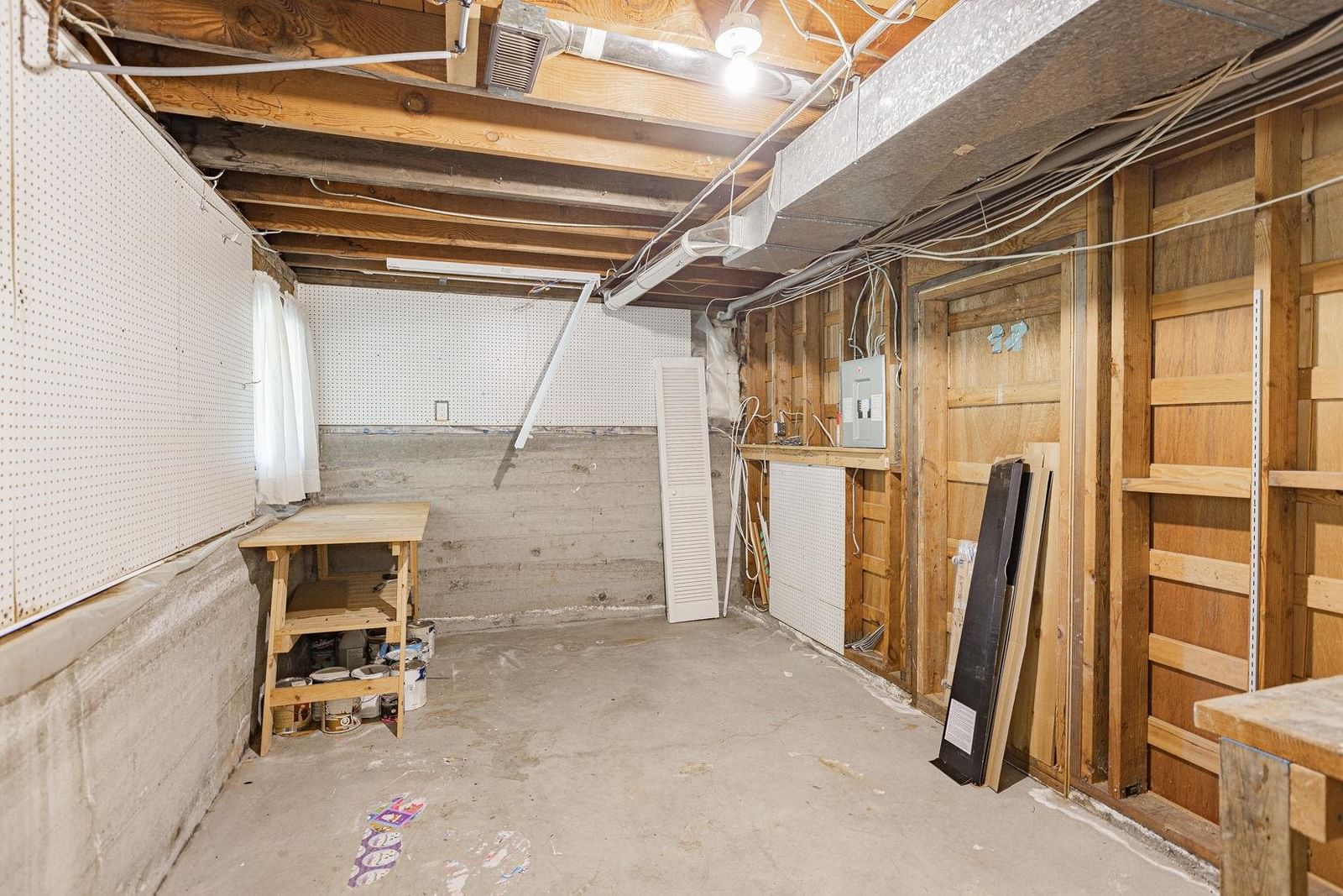 Listing Image 10