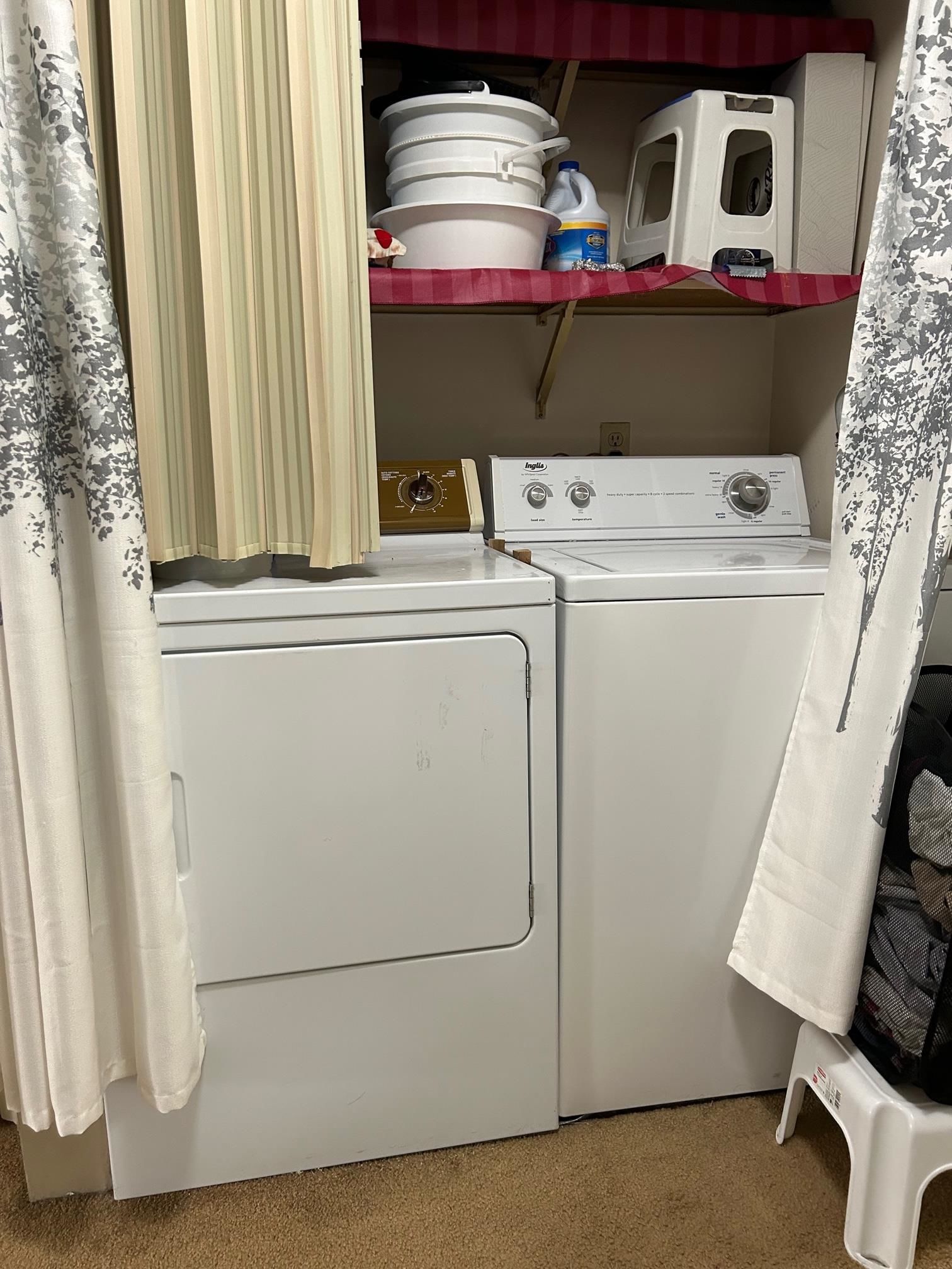 Listing Image 12