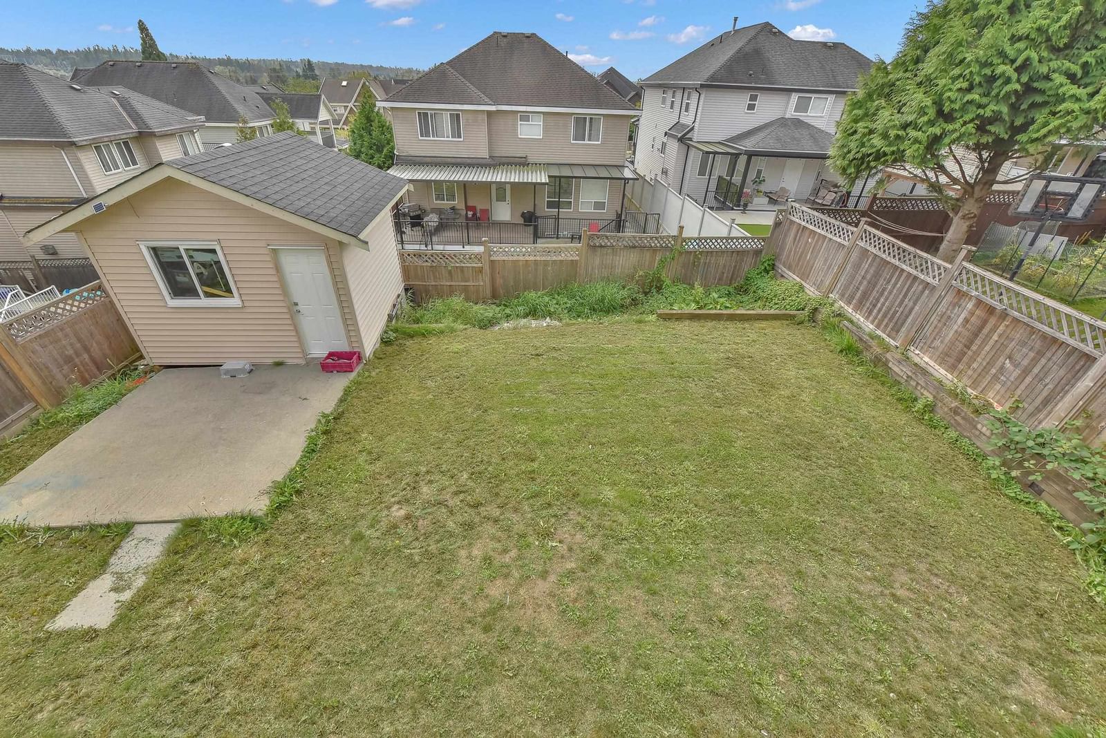 Listing Image 18
