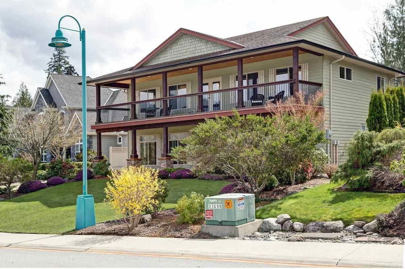 6155 Highmoor Place, Sechelt, British Columbia (MLS R2922116)