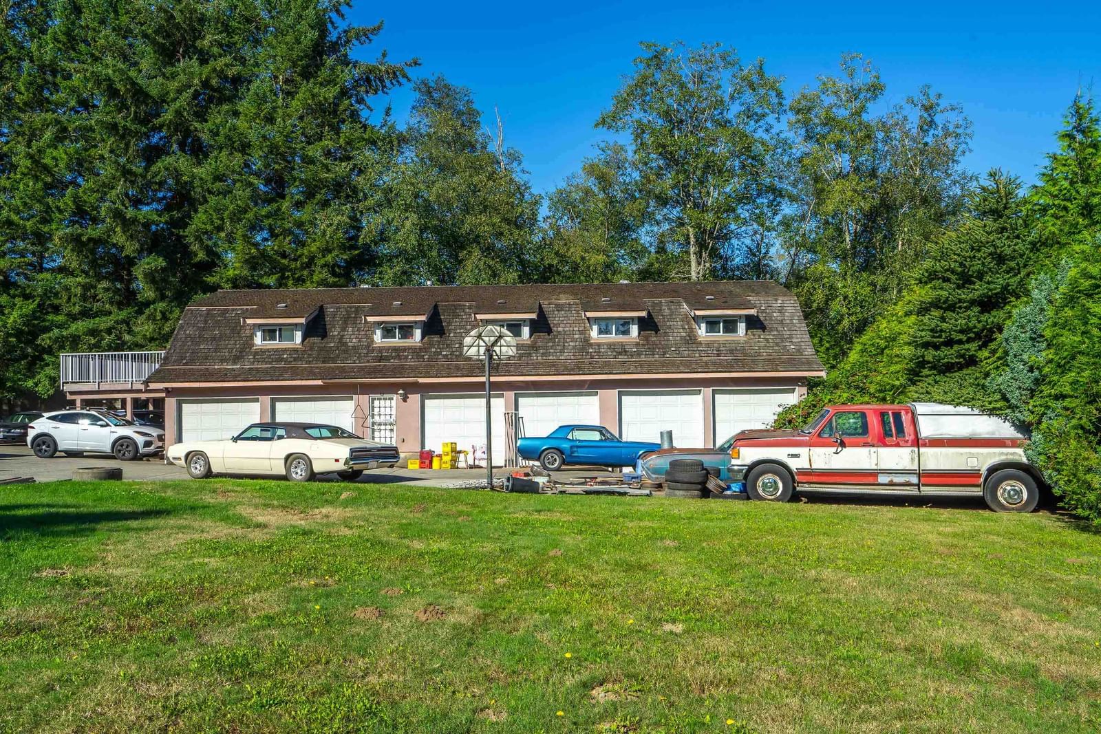 Listing photo 5
