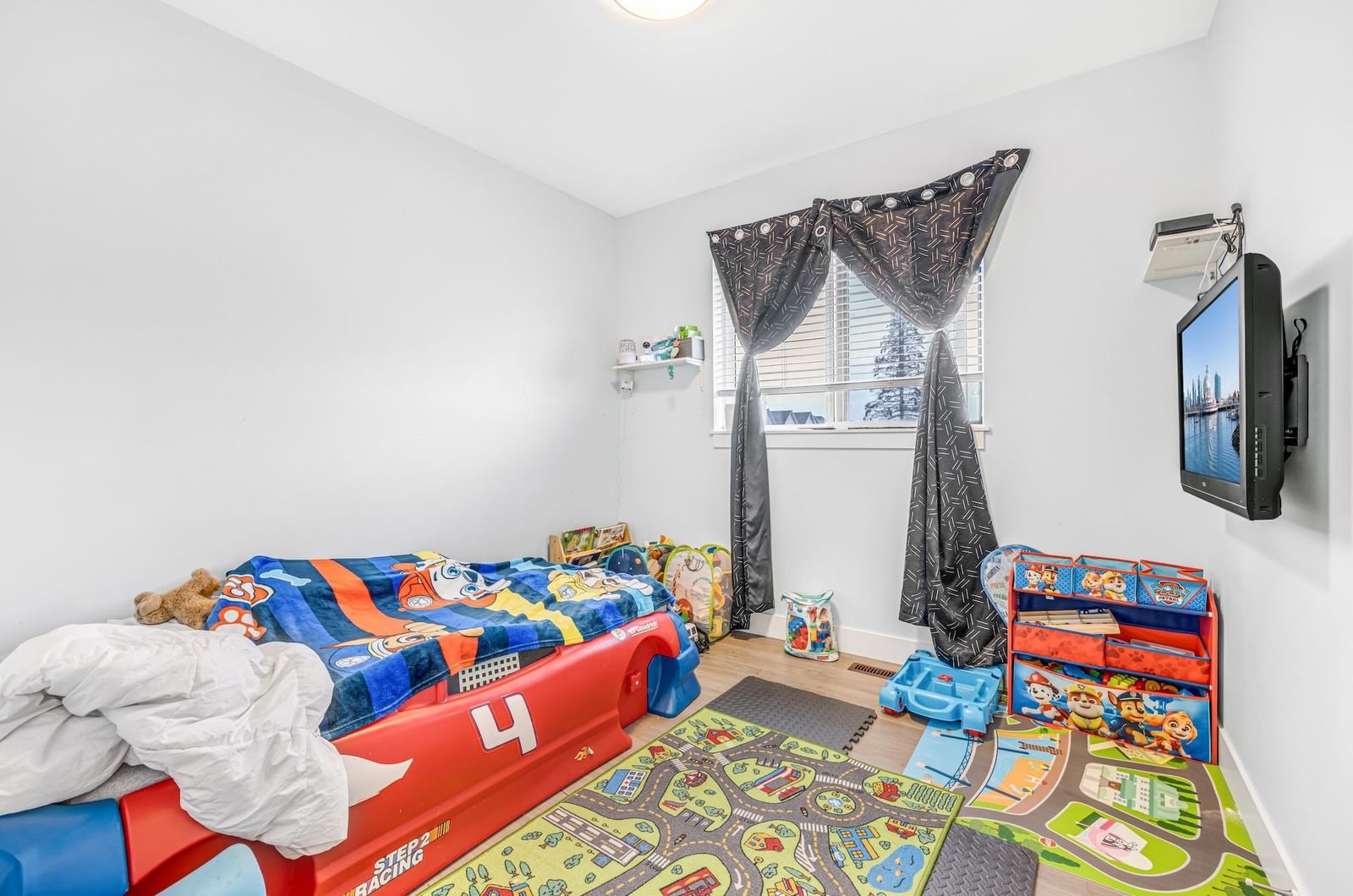 Listing Image 13