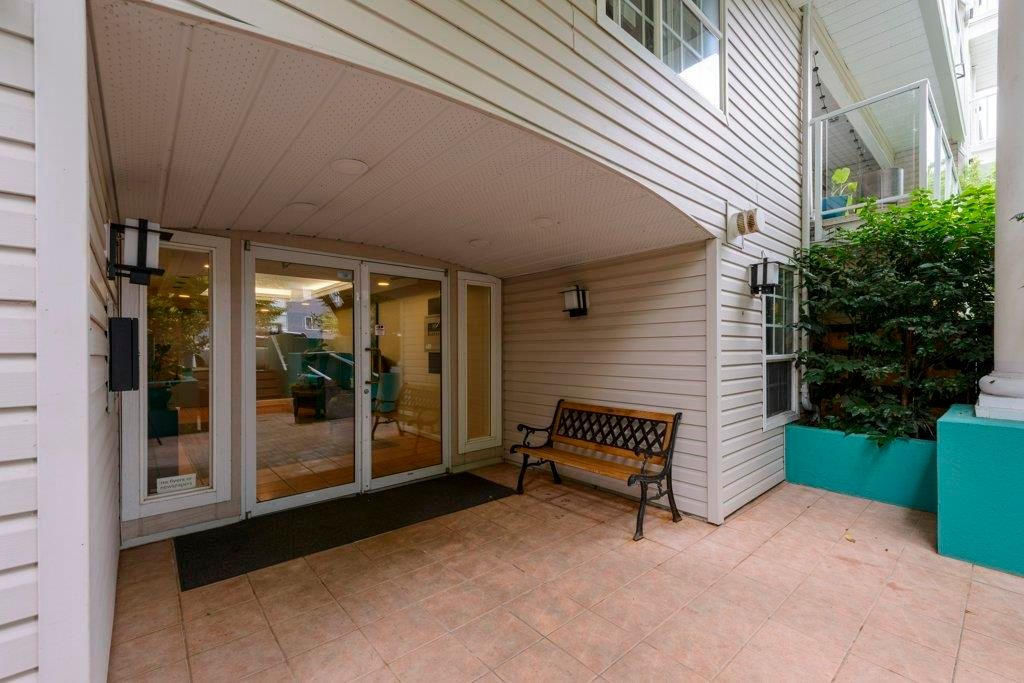 Listing Image 16