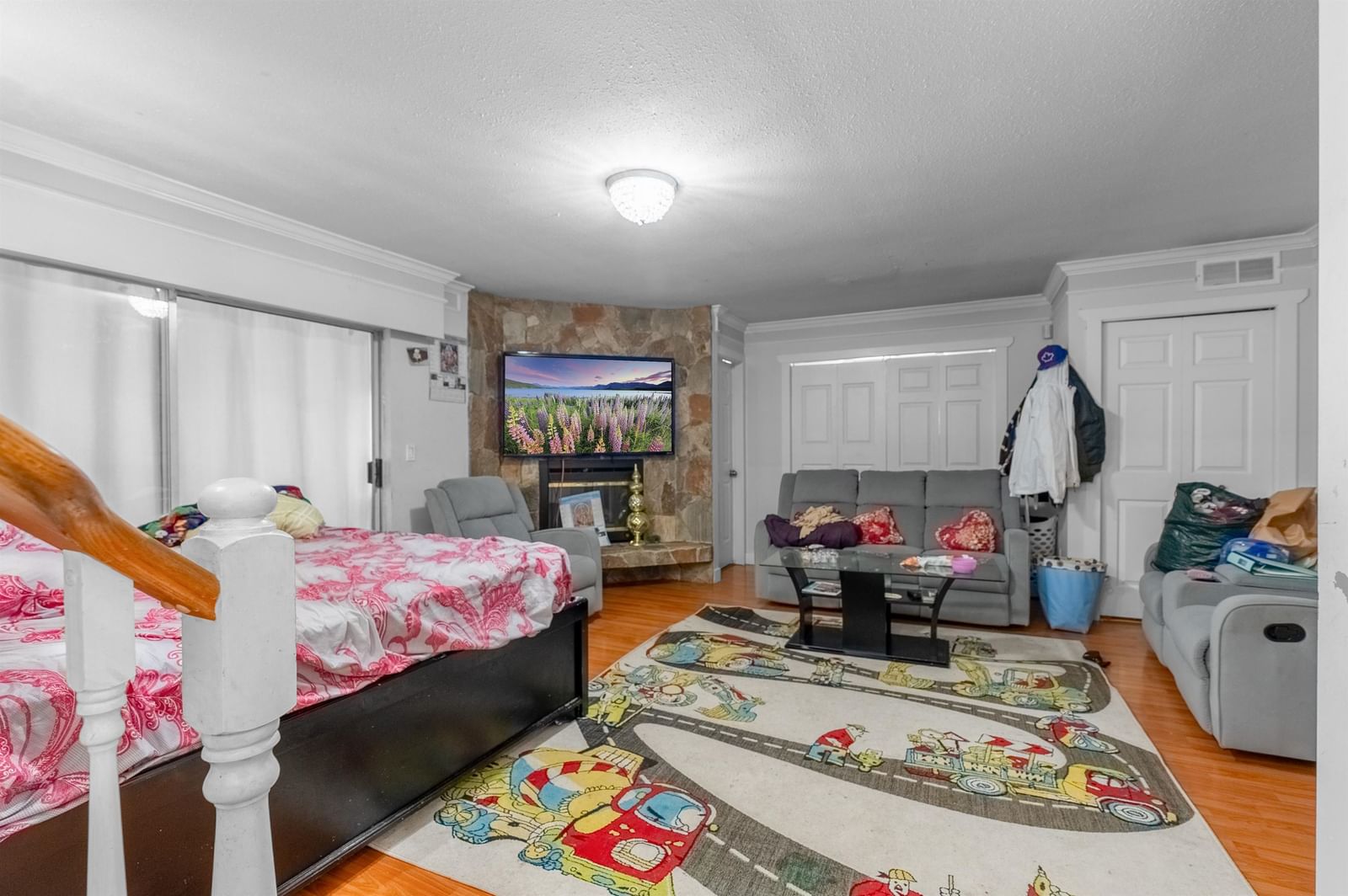 Listing Image 21