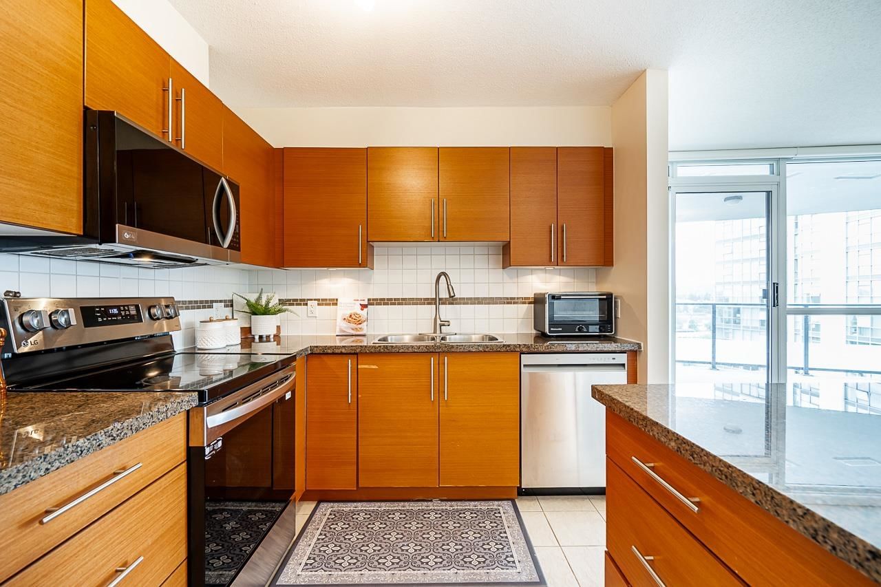 Listing Image 3