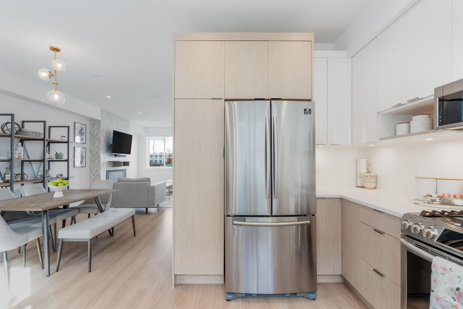 Listing Image 14