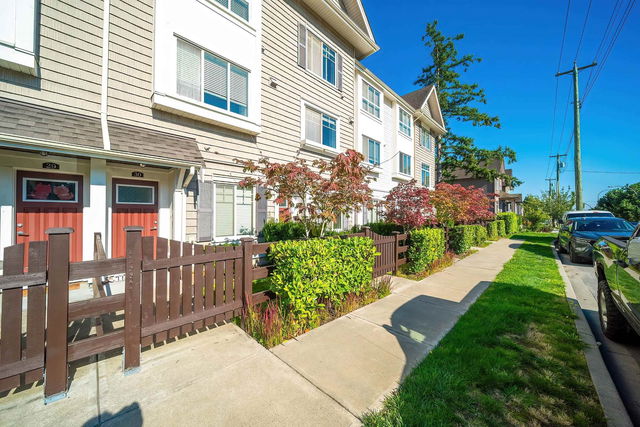 30 - 1708 King George Boulevard