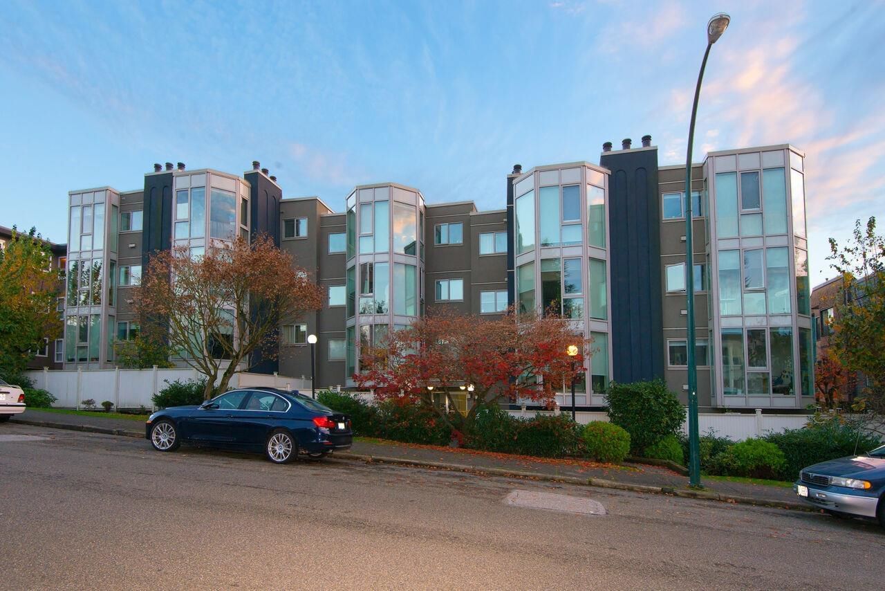 Listing Image 16