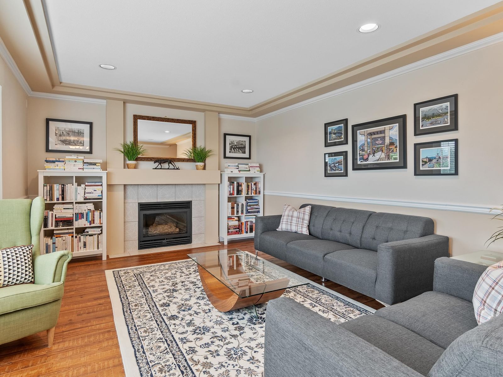 Listing Image 11