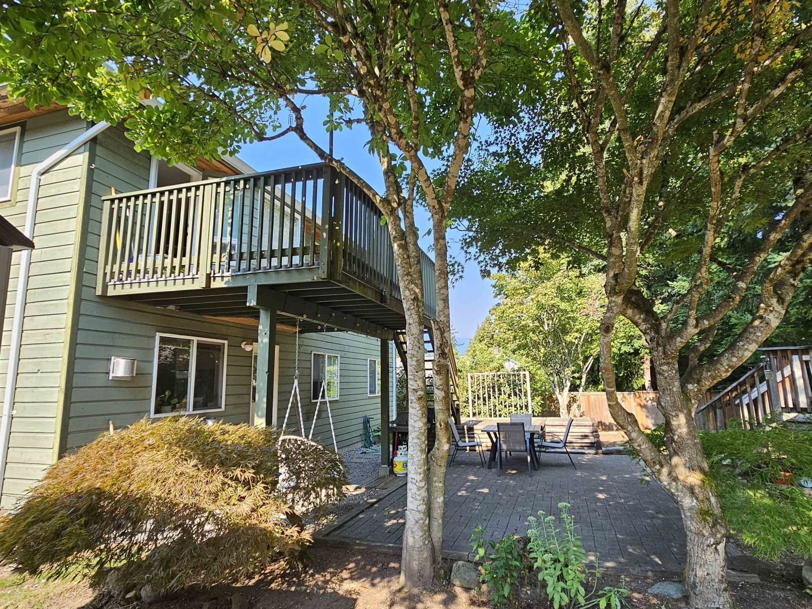 Listing Image 18