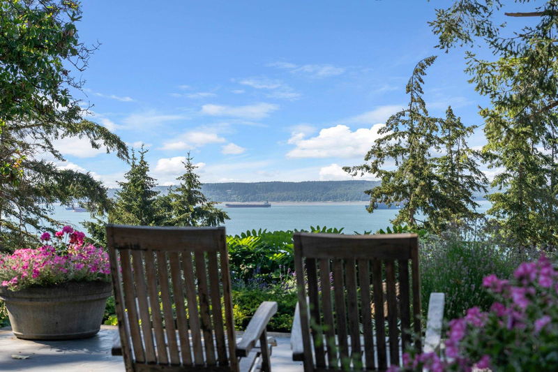 4528 Caulfeild Lane, West Vancouver, British Columbia (MLS R2922490)