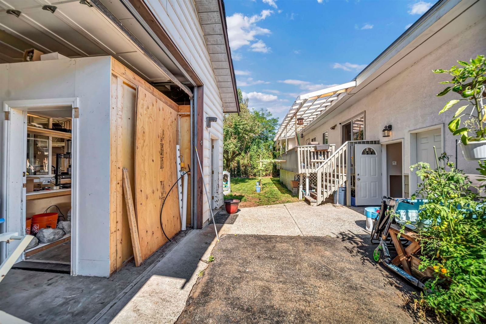 Listing Image 32