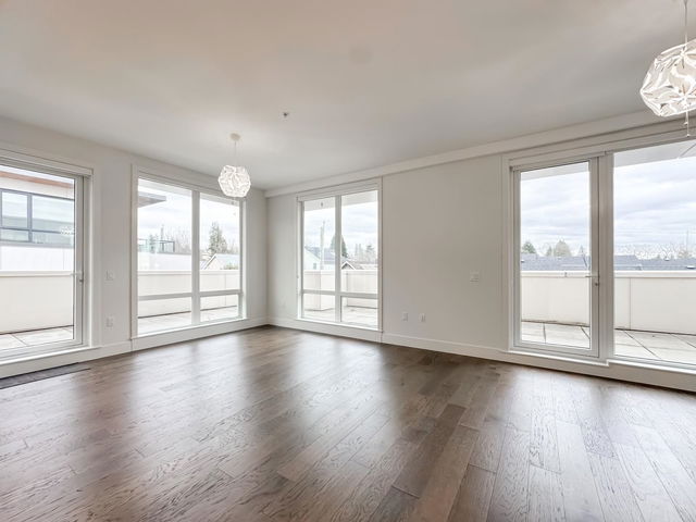 403 - 7878 Granville Street