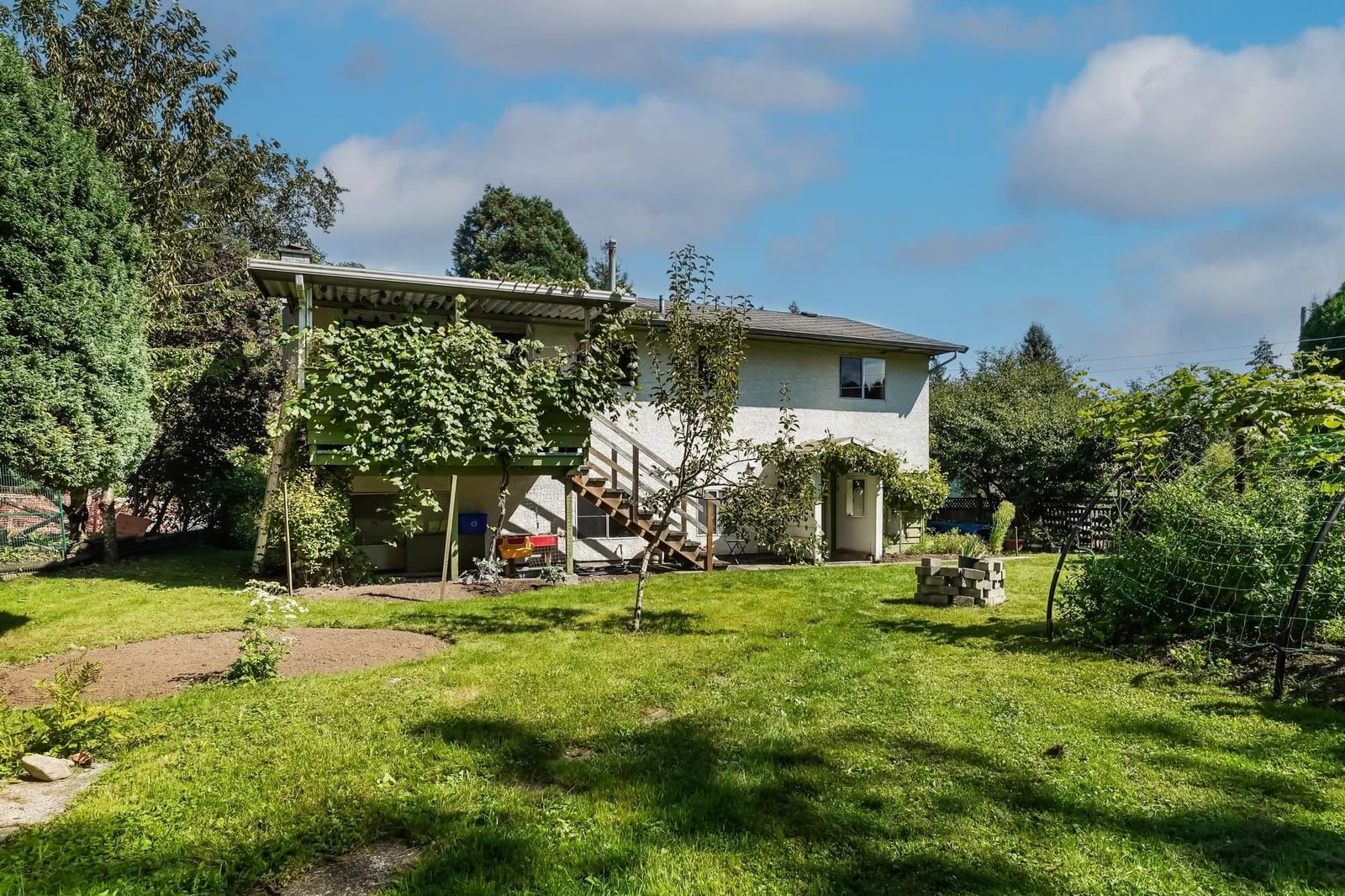 Listing Image 29