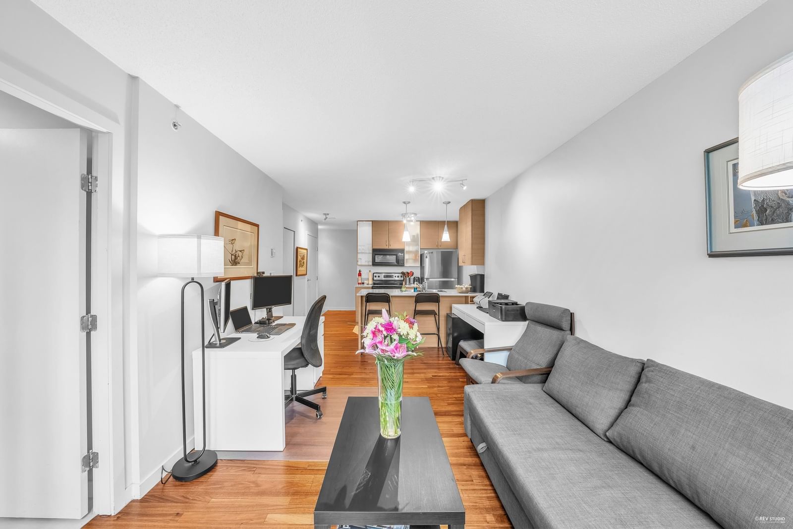 Listing Image 15