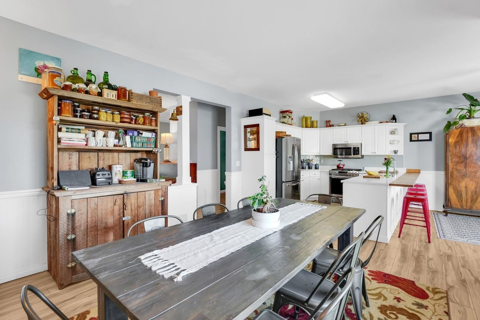Listing Image 13