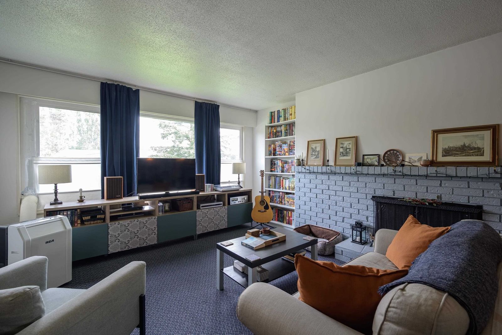 Listing Image 17