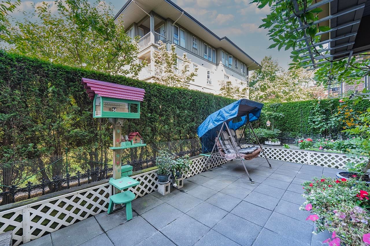 Listing Image 12
