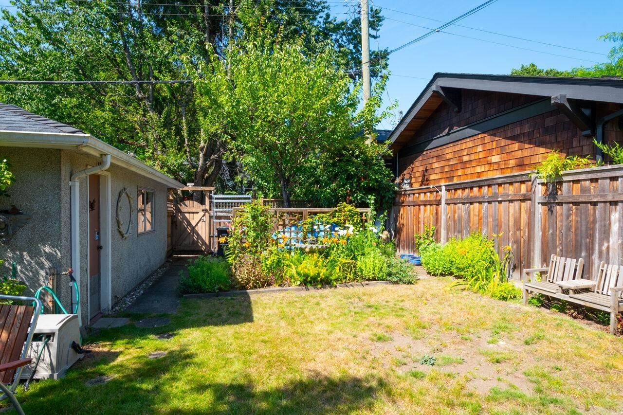Listing Image 20