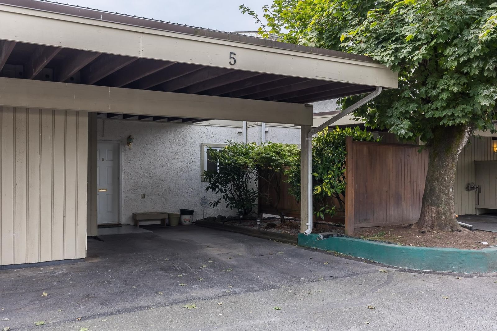 Listing Image 33