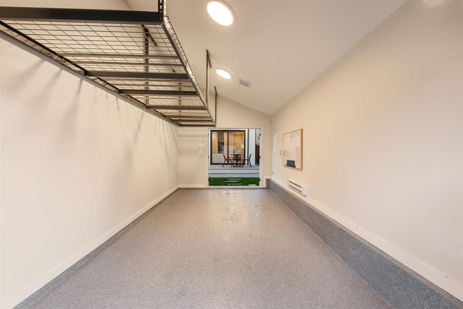 Listing Image 33