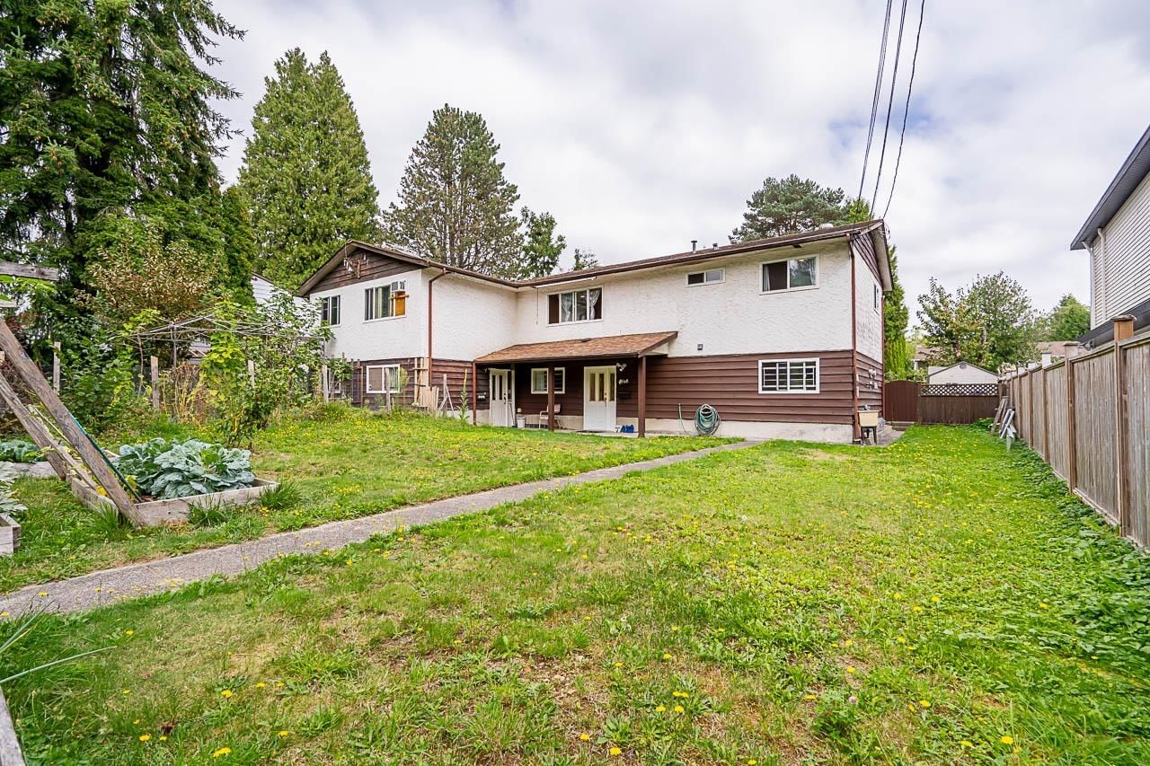 Listing Image 16