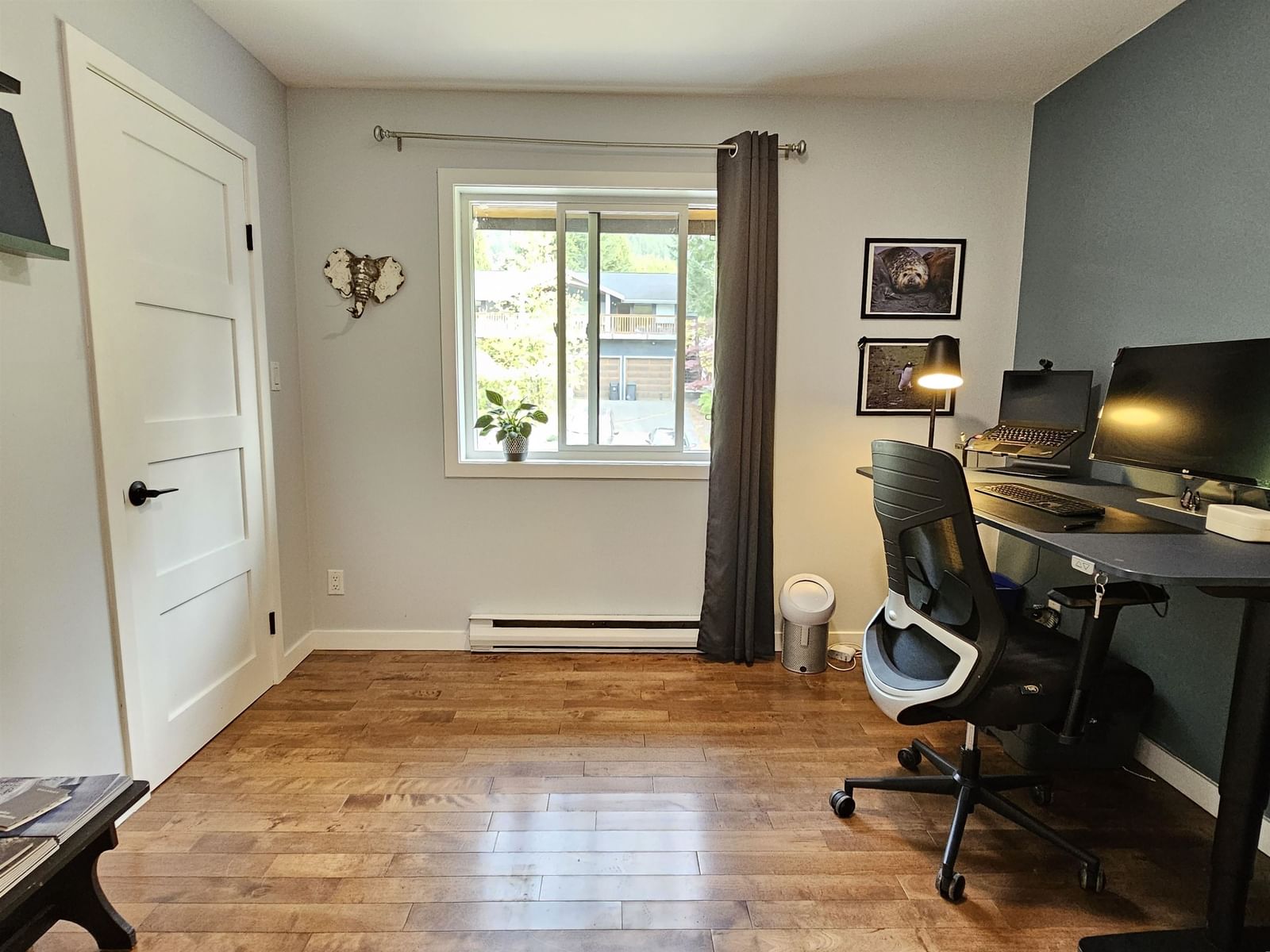Listing Image 18