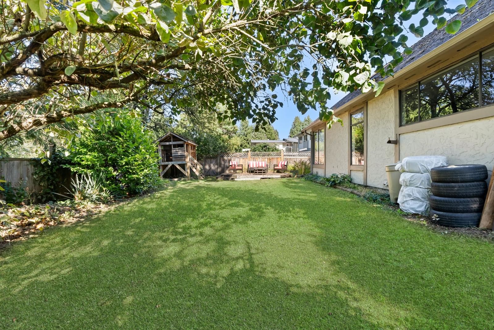 Listing Image 40