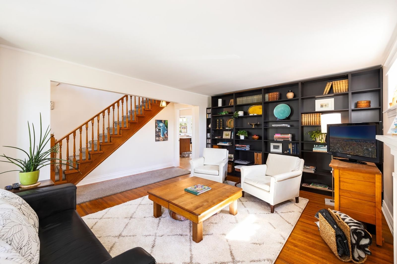 Listing Image 21