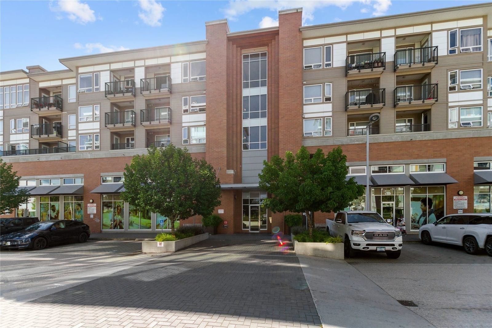 Listing Image 1