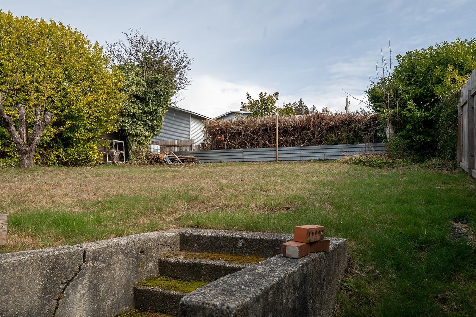 Listing Image 30