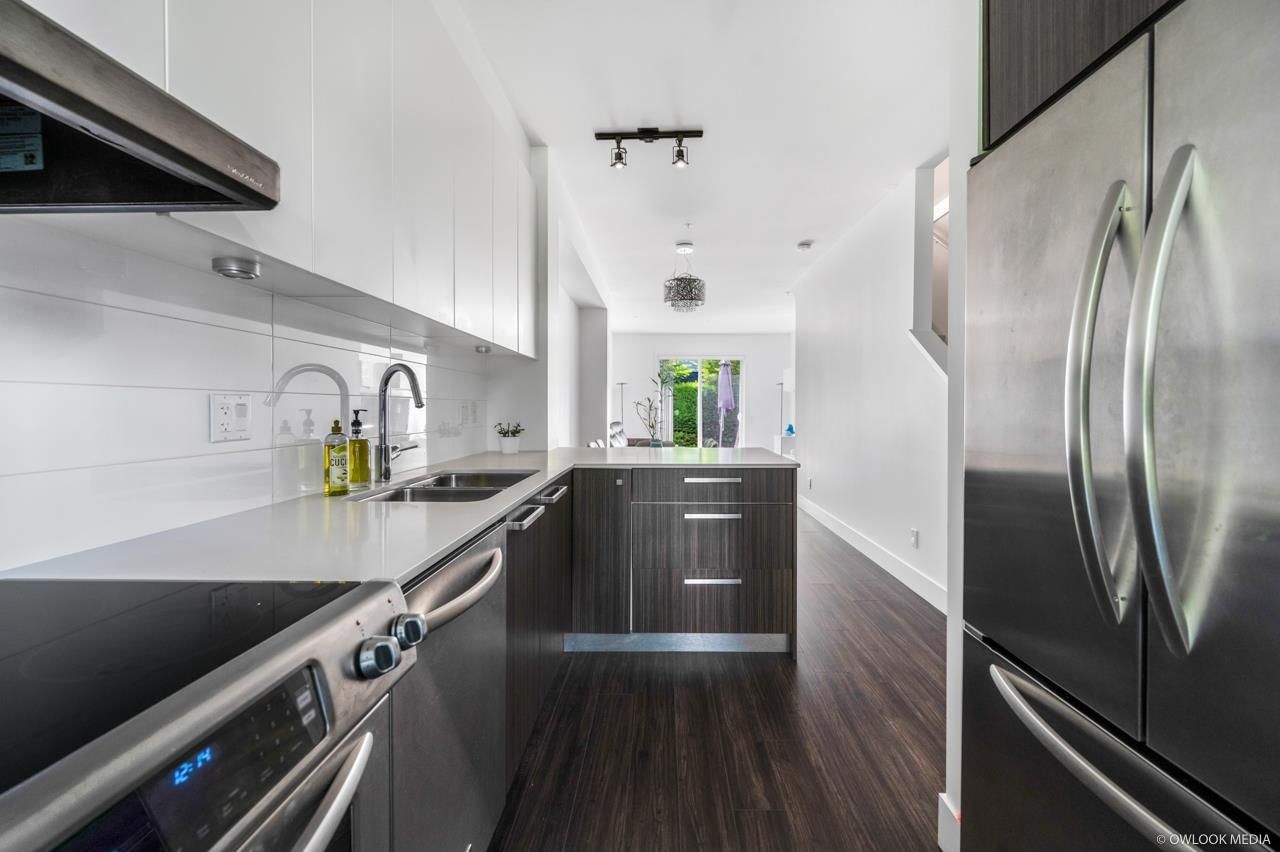 Listing Image 15