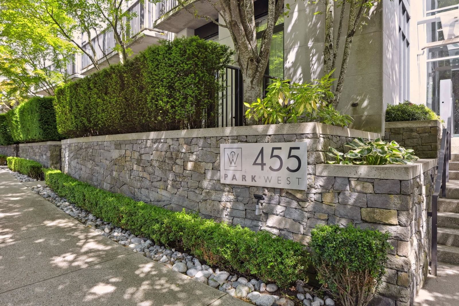 Listing Image 27