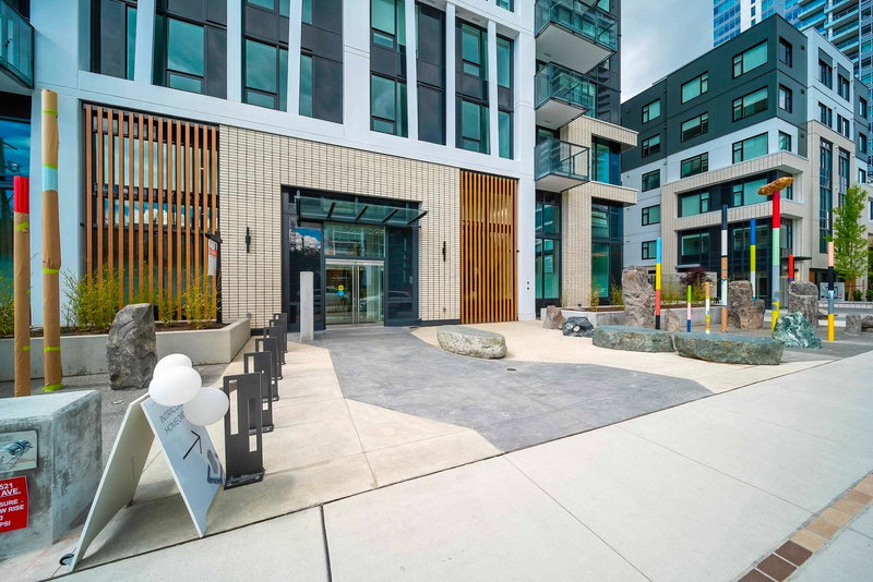 207 - 6537 Telford Avenue, Burnaby, V5H 0K9 | Image 2