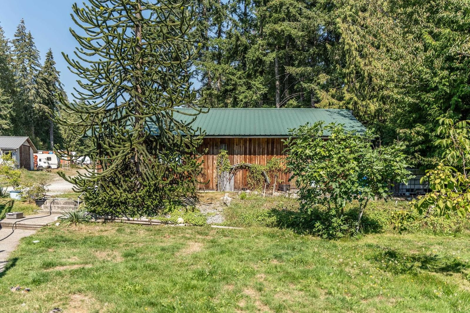 Listing Image 23