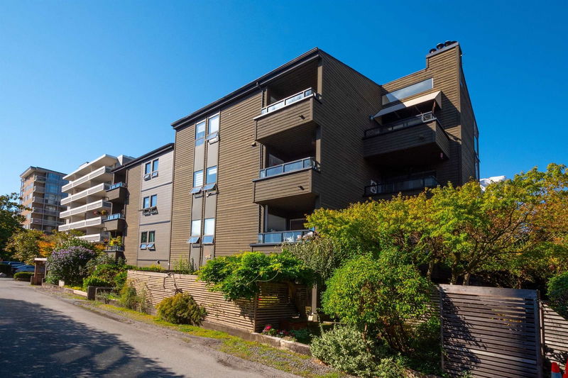 1340 Duchess Avenue #103, West Vancouver, British Columbia (MLS R2923343)